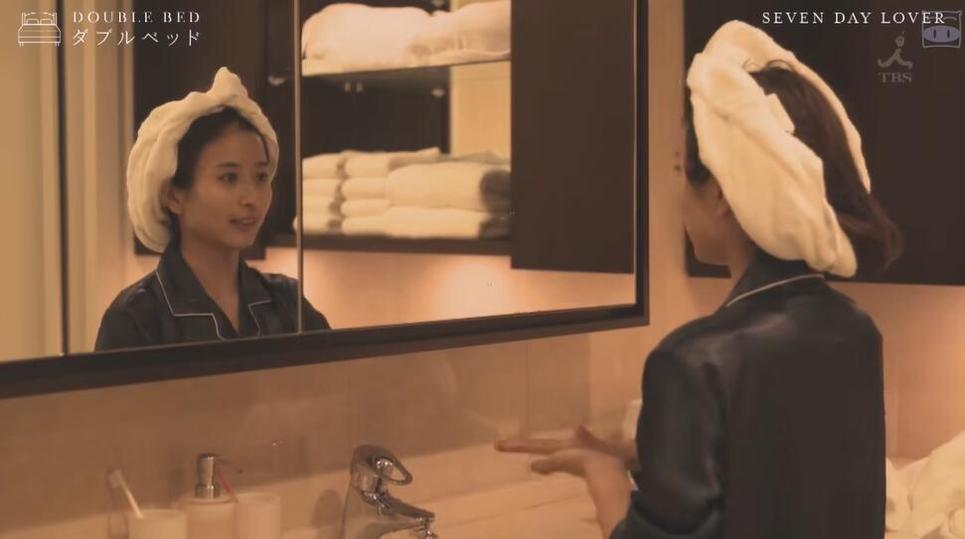 《双人床》综艺全部带你揭秘陌生男女同居七日的真相